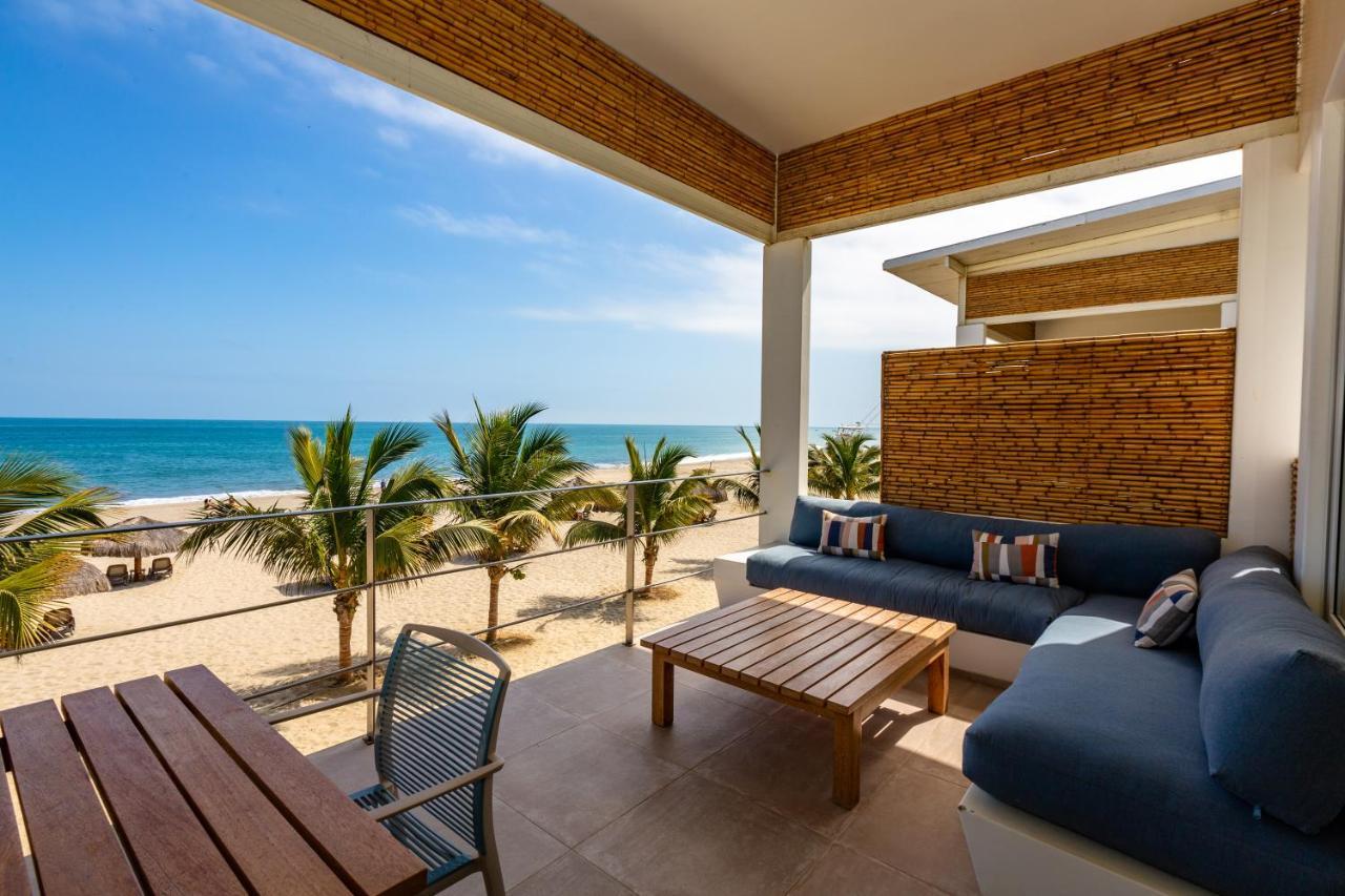 Punta Sal Suites & Bungalows Resort กาโนอาส เด ปุนตาซัล ภายนอก รูปภาพ