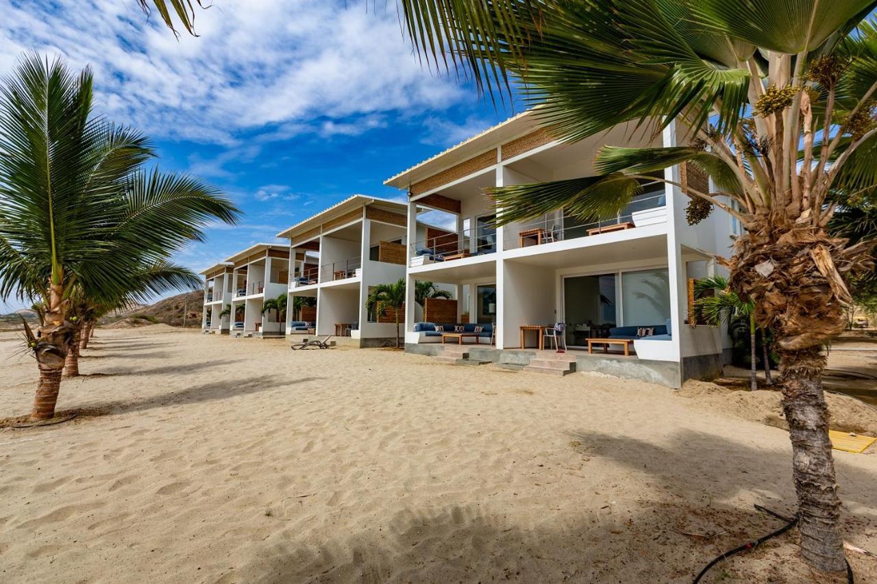 Punta Sal Suites & Bungalows Resort กาโนอาส เด ปุนตาซัล ภายนอก รูปภาพ