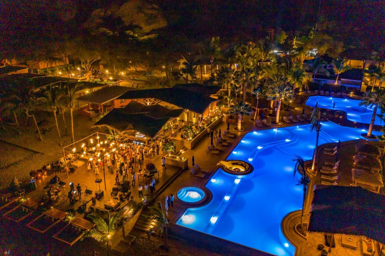 Punta Sal Suites & Bungalows Resort กาโนอาส เด ปุนตาซัล ภายนอก รูปภาพ