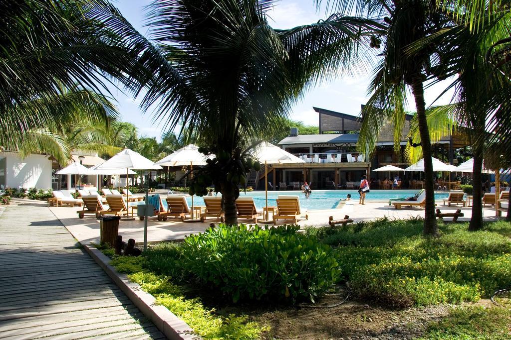 Punta Sal Suites & Bungalows Resort กาโนอาส เด ปุนตาซัล ภายนอก รูปภาพ