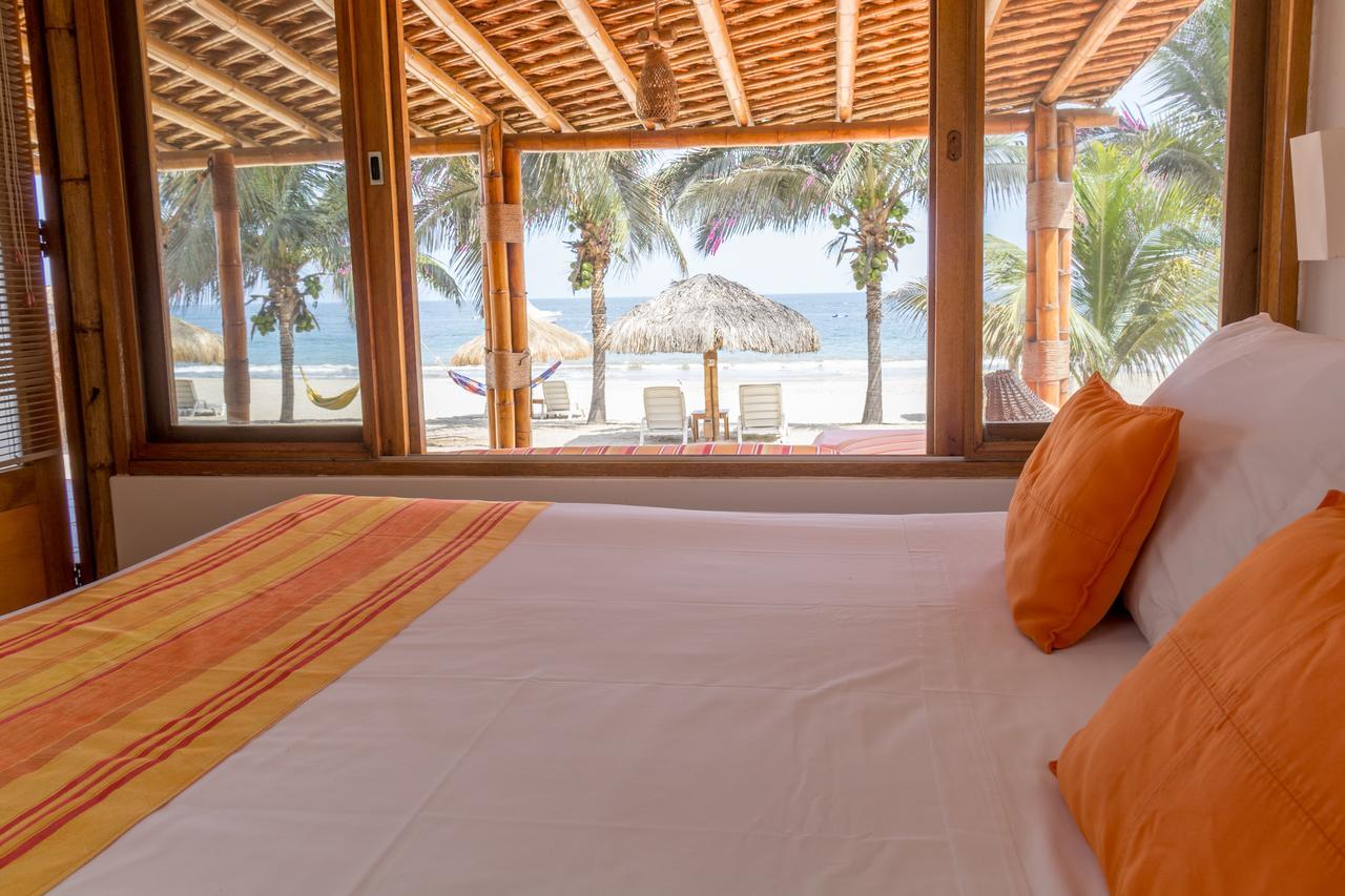 Punta Sal Suites & Bungalows Resort กาโนอาส เด ปุนตาซัล ภายนอก รูปภาพ