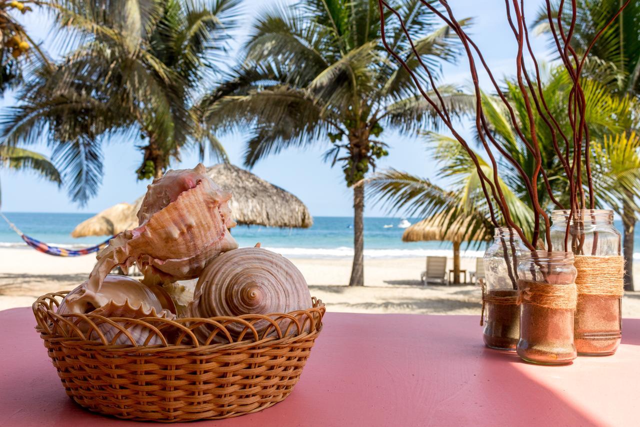 Punta Sal Suites & Bungalows Resort กาโนอาส เด ปุนตาซัล ภายนอก รูปภาพ